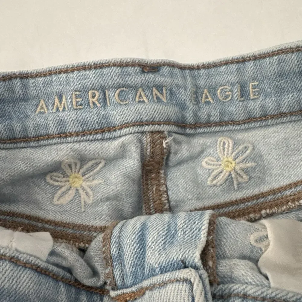 American Eagle Super Stretch Jean Shorts Size 4 Floral EMBROIDERED - Picture 9 of 13